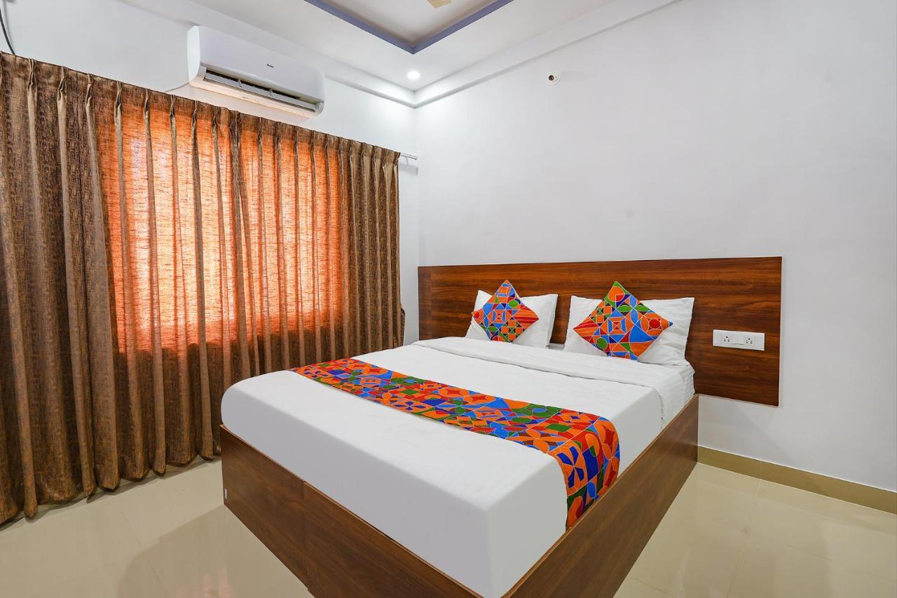 Fabhotel Whitefield Suites Bangalore Esterno foto